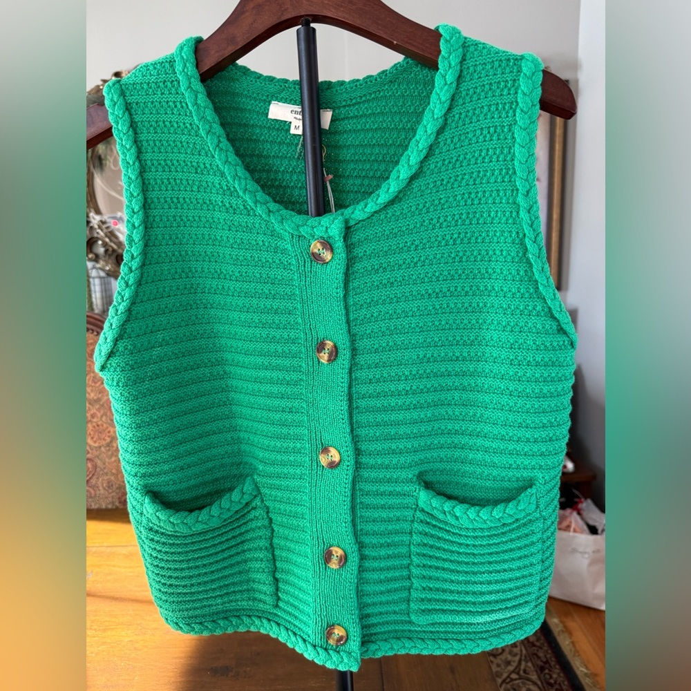 Entro Brand New Green Knit Women's Sweater Vest
